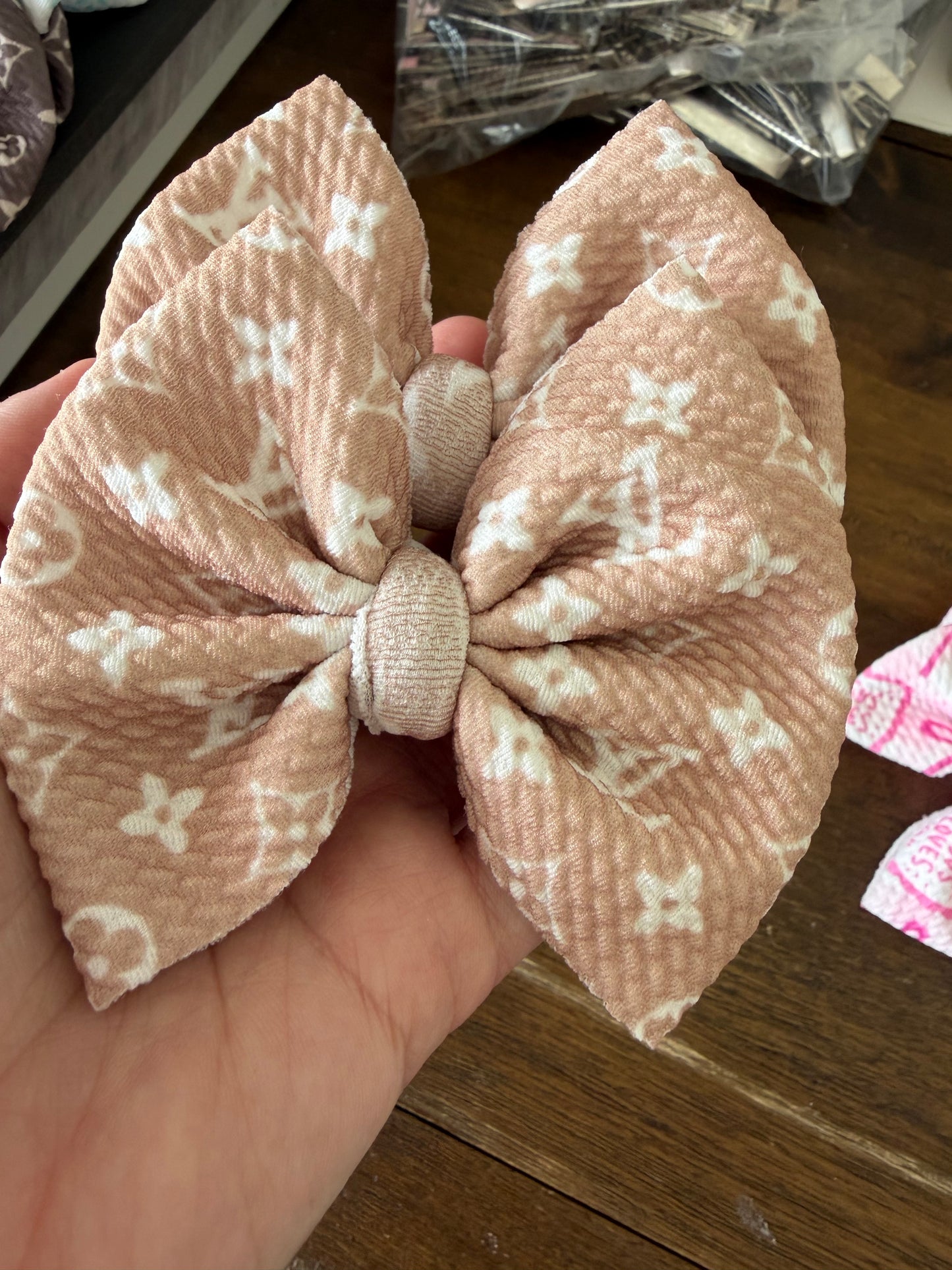 PIGGIE CLIPS -TAN BOUJEE