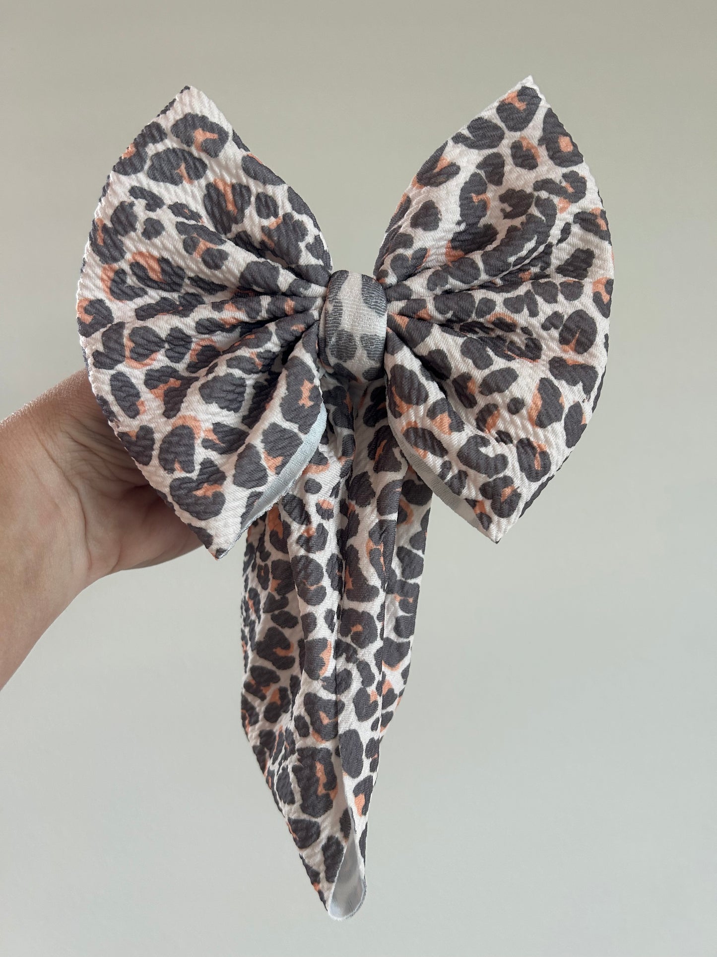TODDLER REGULAR BOW WRAP - LIGHT CHEETAH