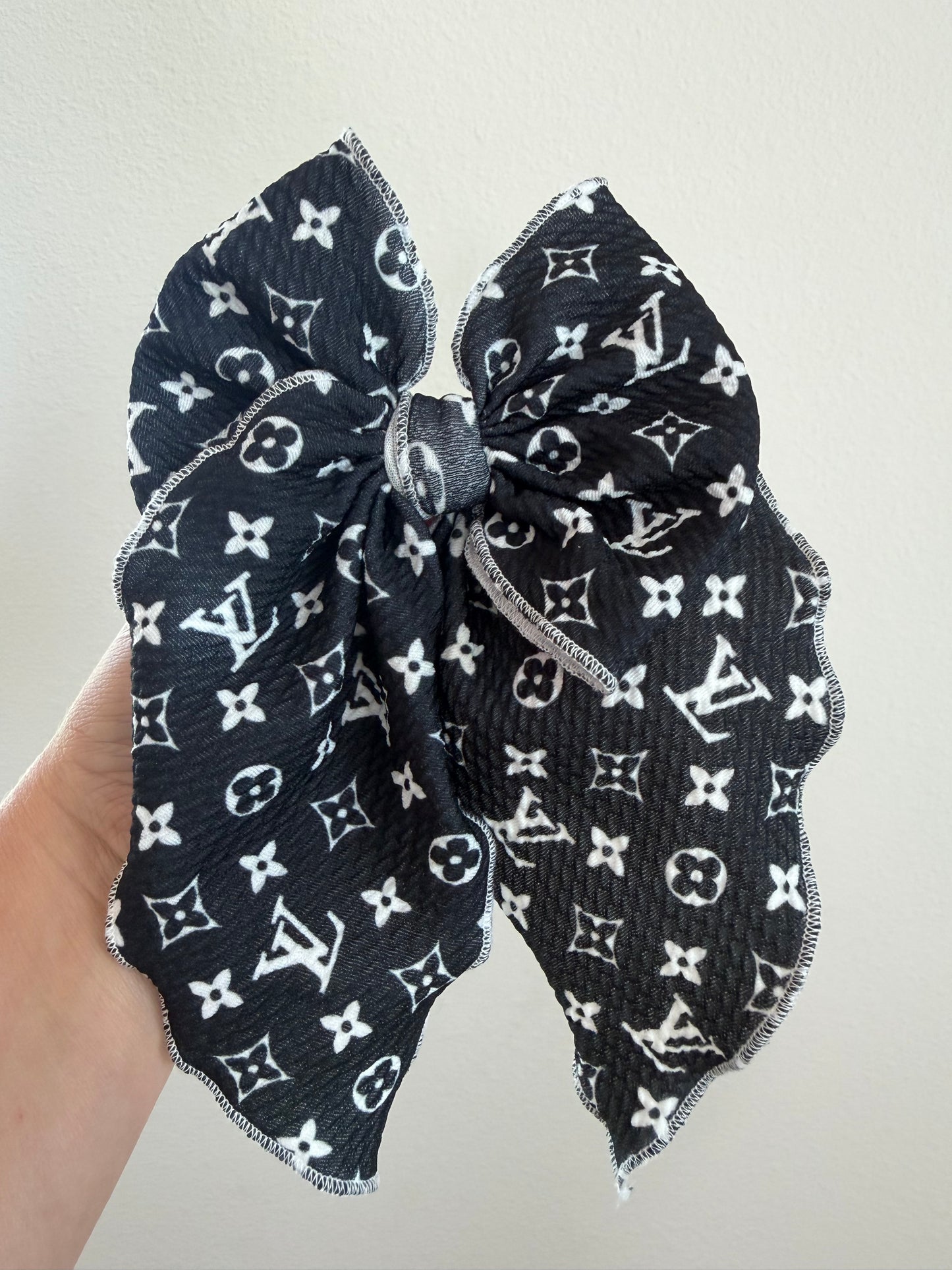 BOUJEE BLACK/WHITE SAILOR