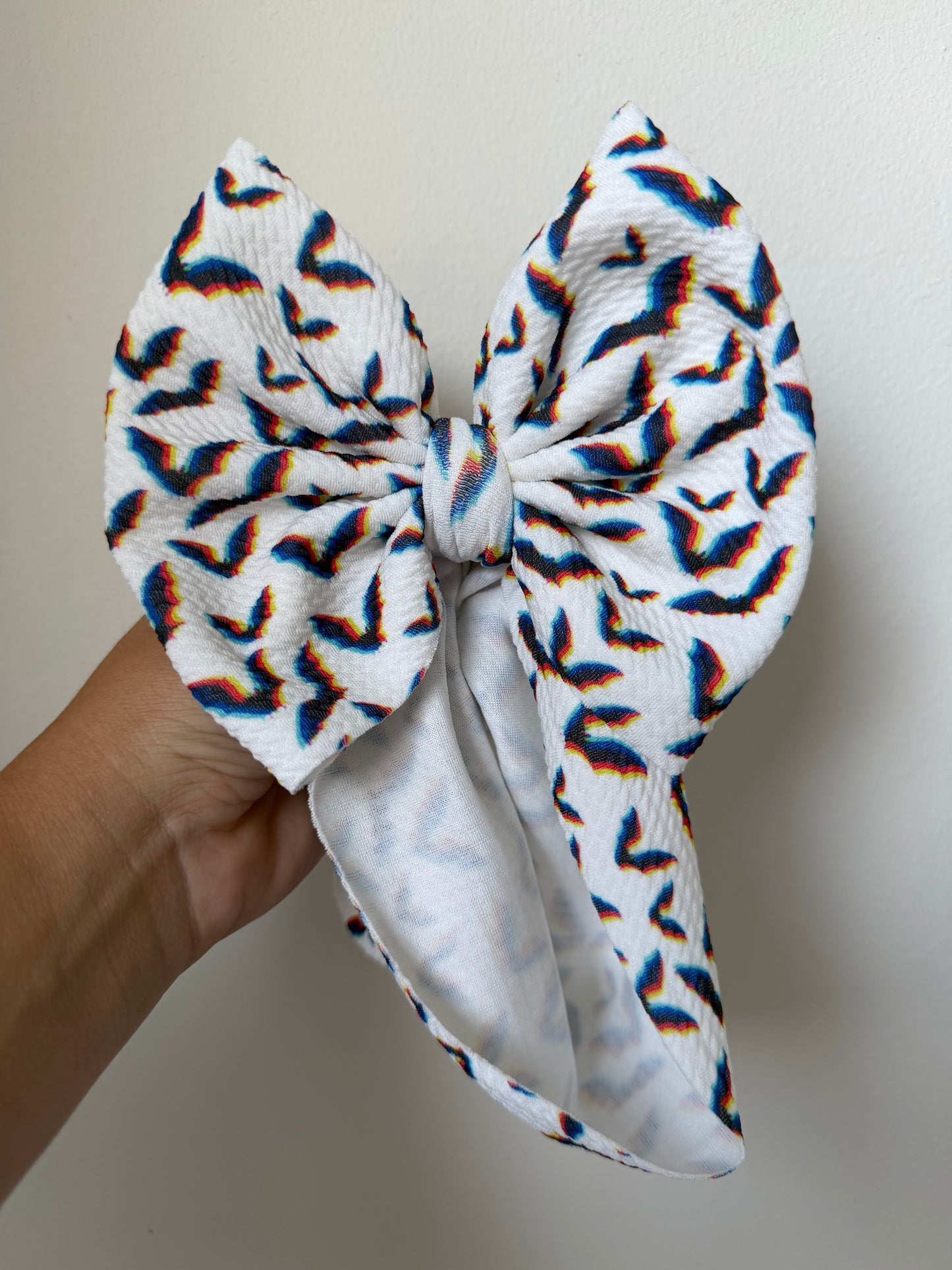 HALLOWEEN BOW - BLURRR BATS