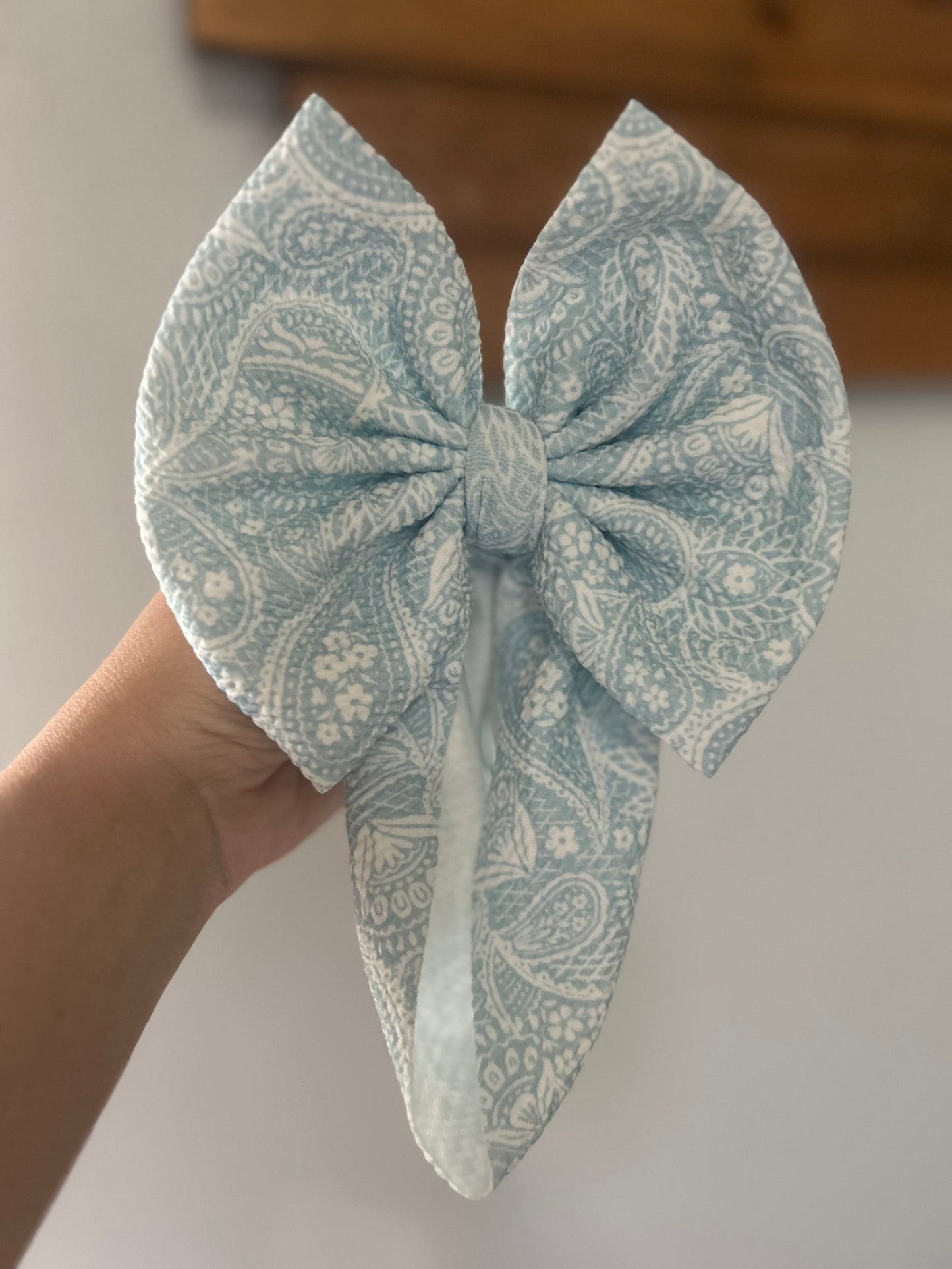BOW - PAISLEY - BLUE