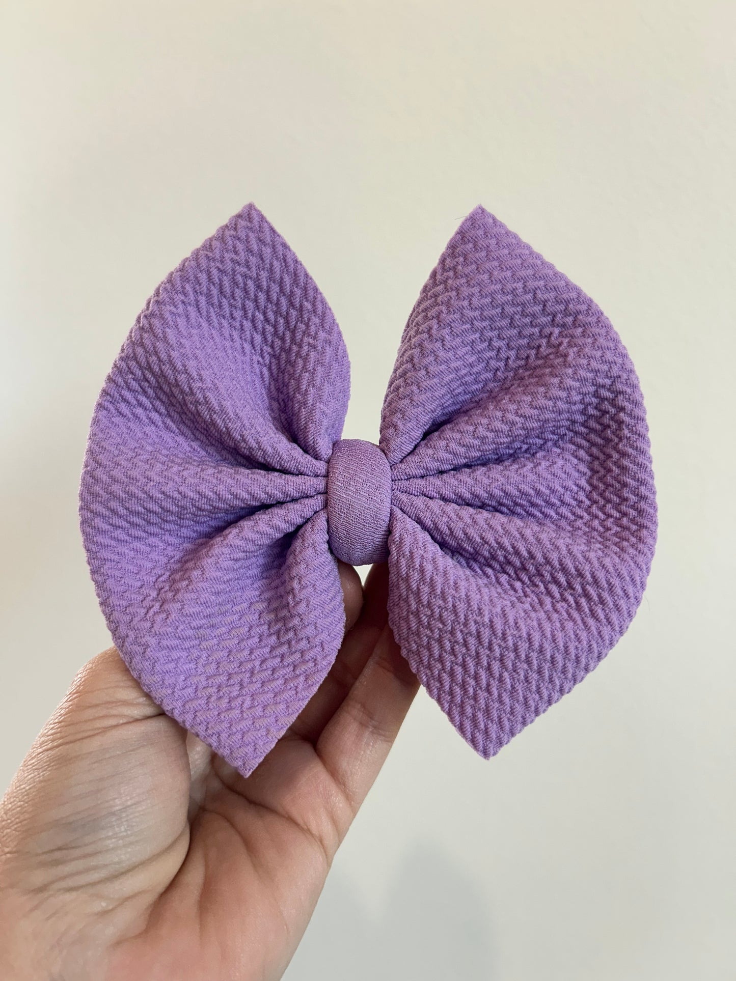 BIG CLIP BOW - LIGHT PURPLE SOLID