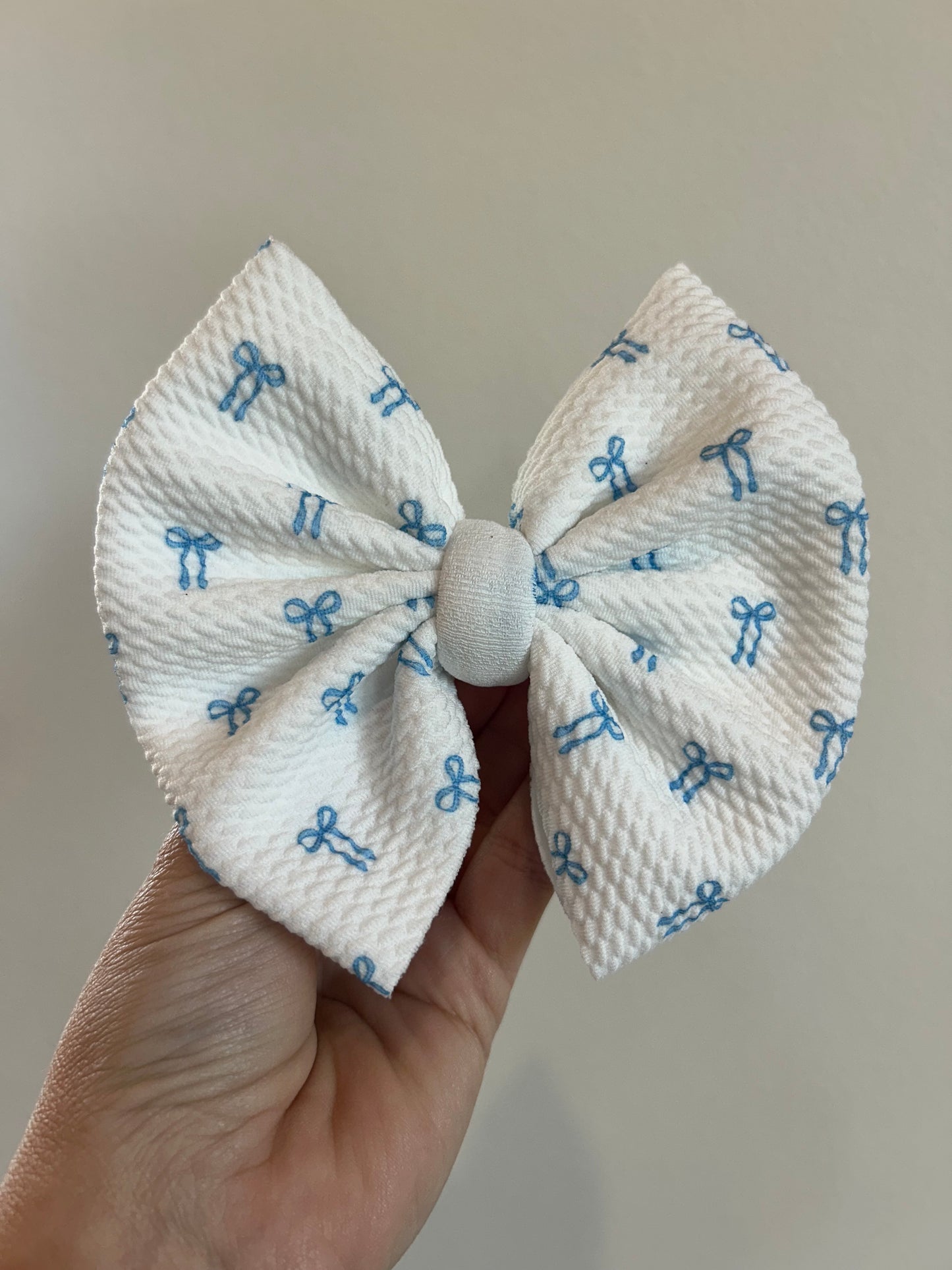BIG CLIP BOW - TINY BLUE BOWS
