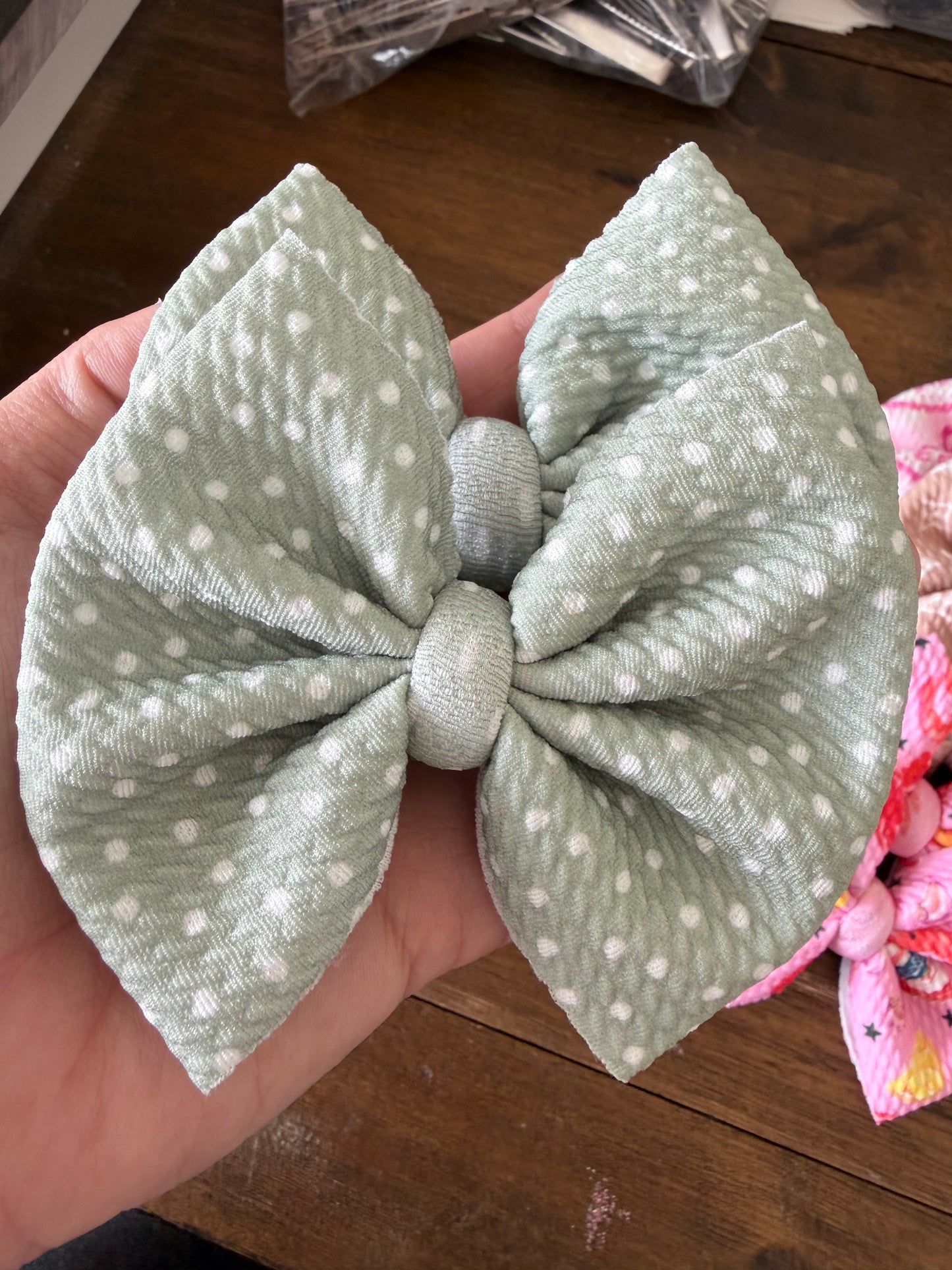 PIGGIE CLIPS - SAGE DOTS