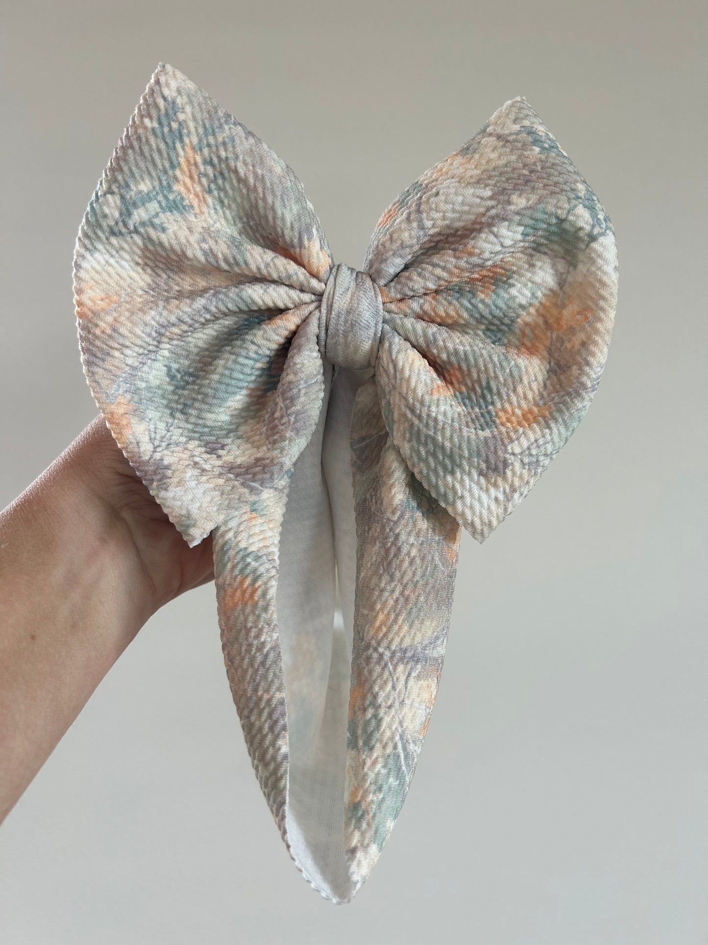 READY TO SHIP - BABY REGULAR BOW WRAP - REAL CAMO