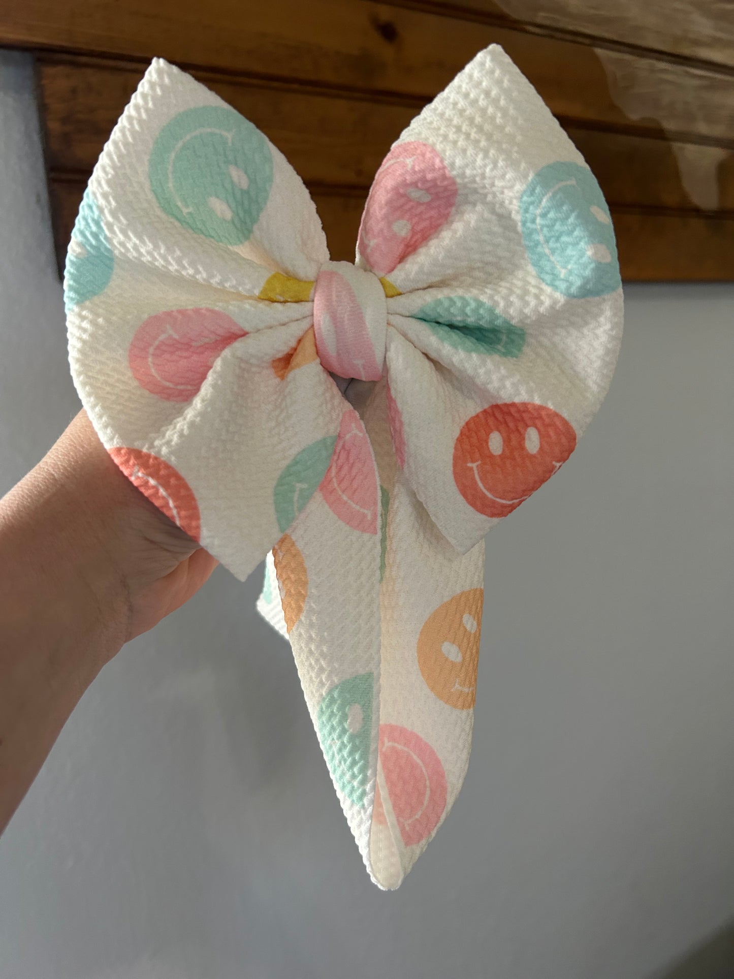 BOW -SUMMER SMILEY