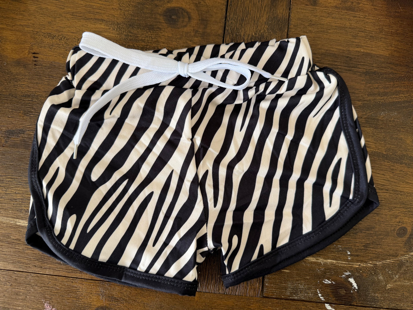 READY TO SHIP SHORTS - ZEBRA
