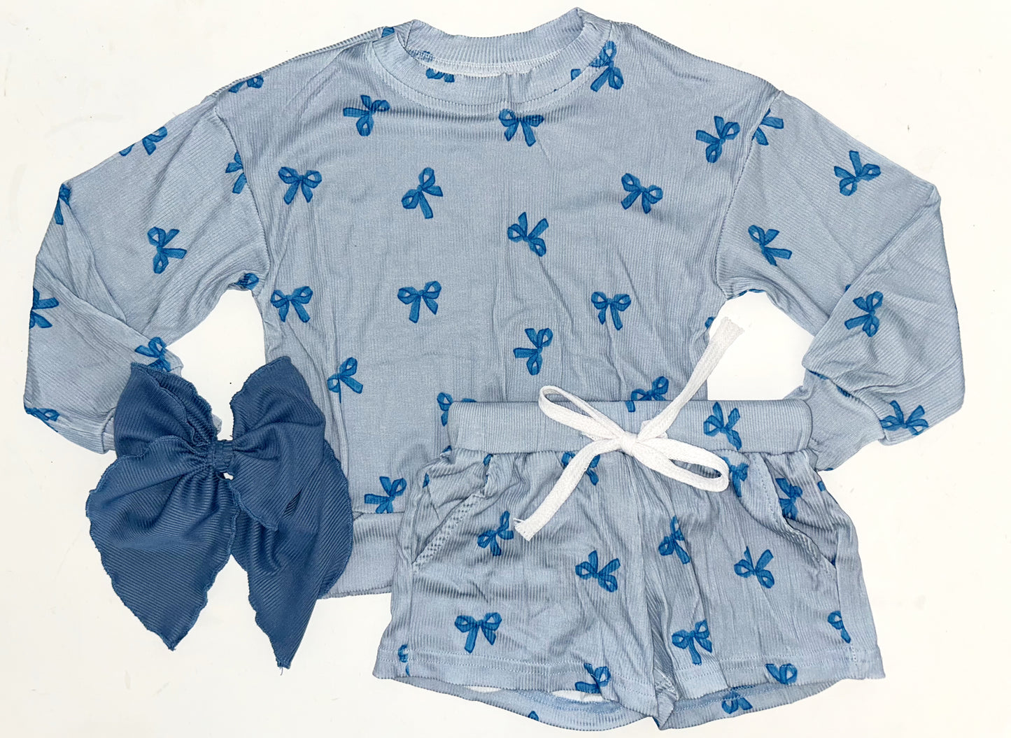 LOUNGE SET - BLUE BOWS