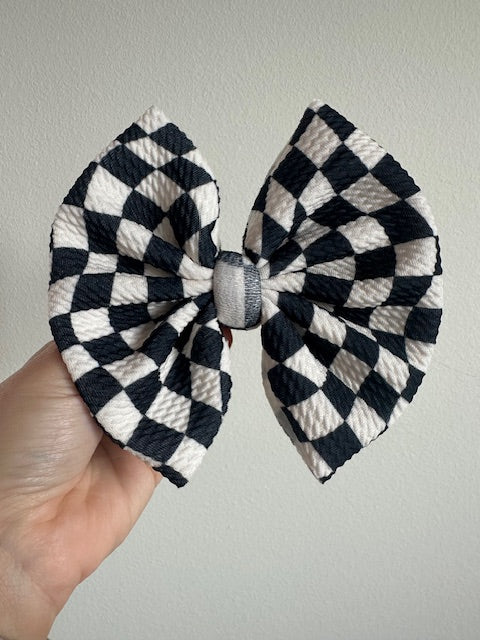 BIG CLIP BOW - BLACK/WHITE CHECKERED
