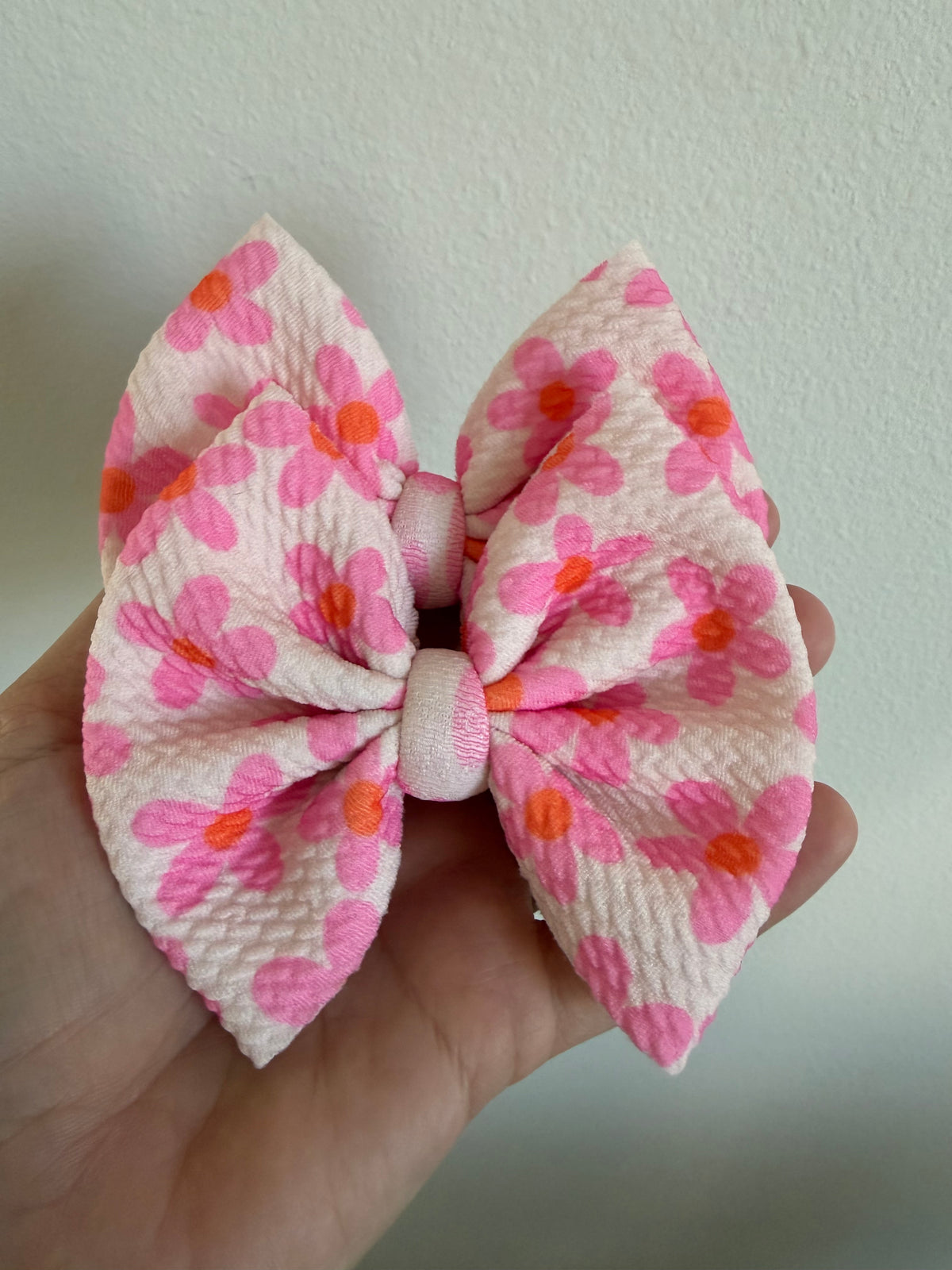 PIGGIE CLIPS - HARLAN FLOWERS