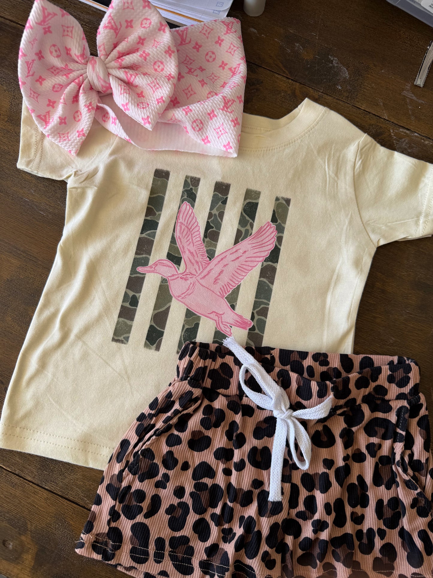 PREPPY DUCK TEE