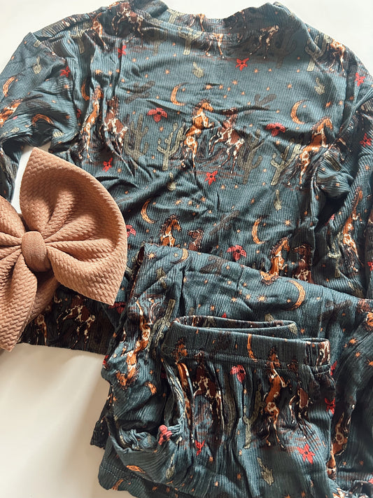 LOUNGE SET - READY TO SHIP -WILD PONIES