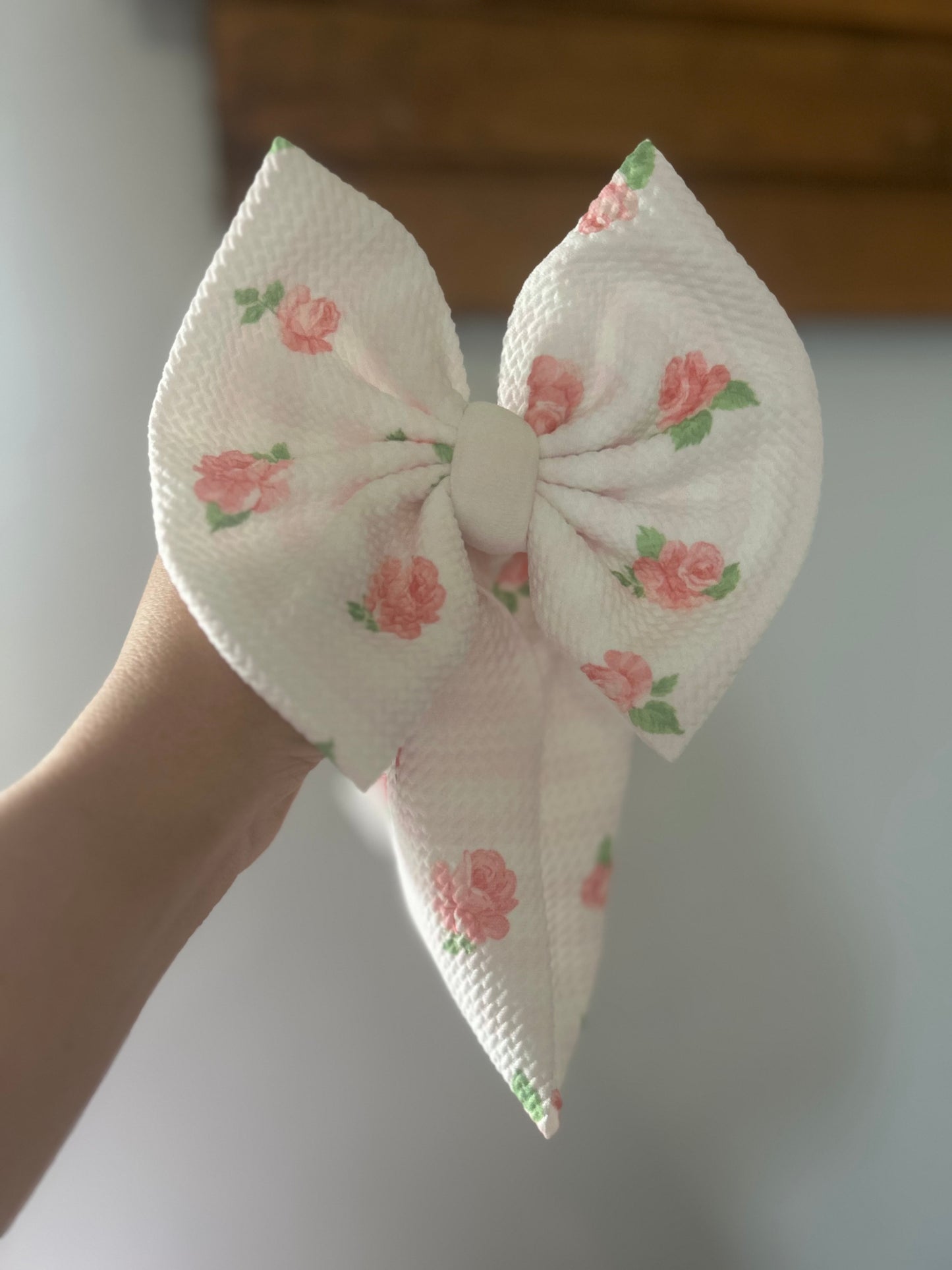 BOW -STRIPE ROSES