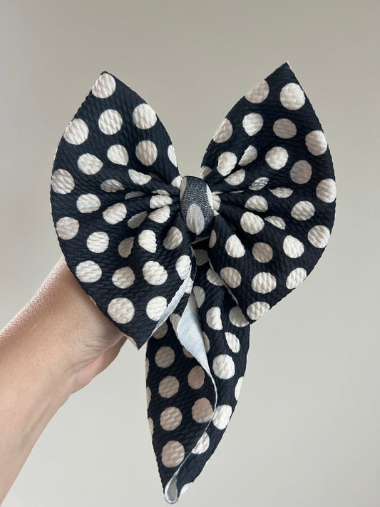 READY TO SHIP - BABY REGULAR BOW WRAP - BLACK WITH WHITE DOTS