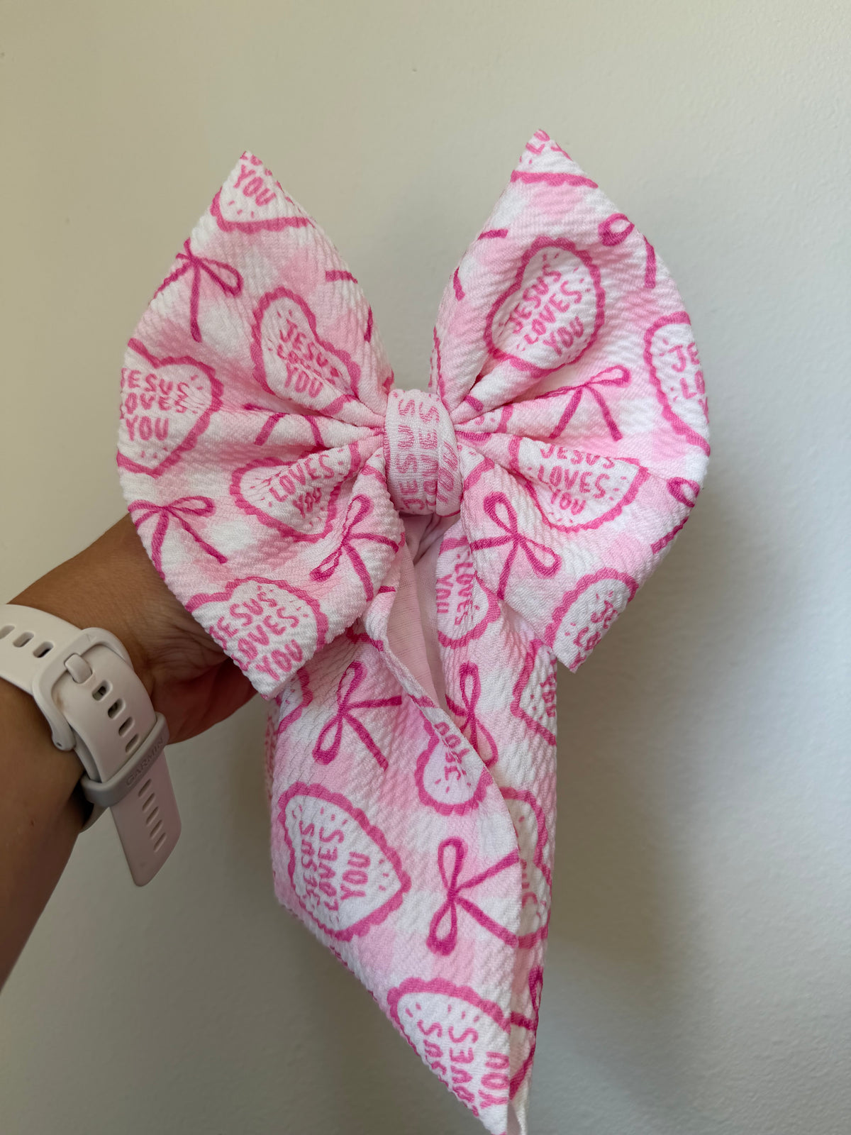 BOW - JESUS LOVES YOU - PINK