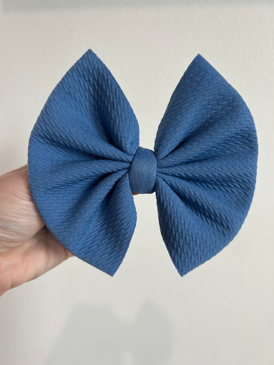 BIG CLIP - SOLID DENIM BLUE