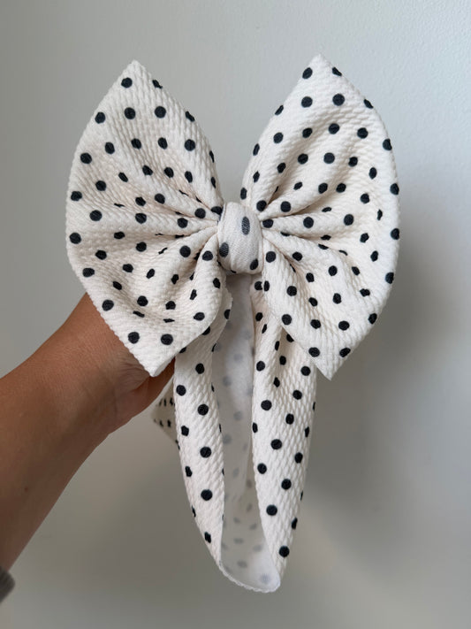 BABY REGULAR BOW- NEW IVORY WITH BLACK DOT