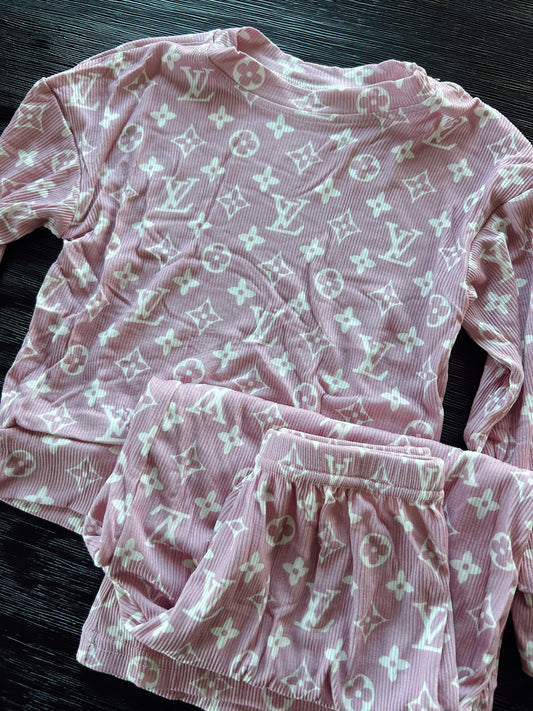 LOUNGE SET - LAVI BOUJEE