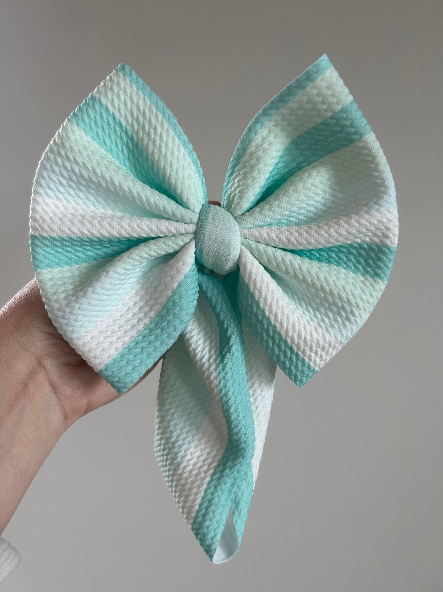 READY TO SHIP - BABY REGULAR BOW WRAP - MINT STRIPE