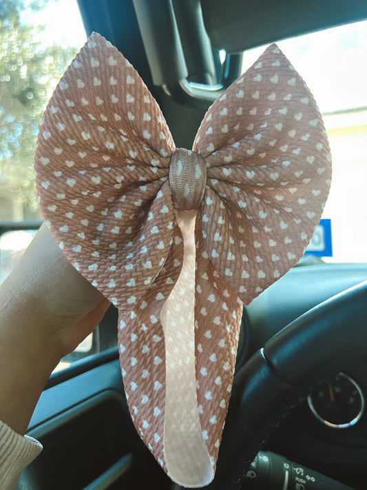BOW - TAN HEARTS
