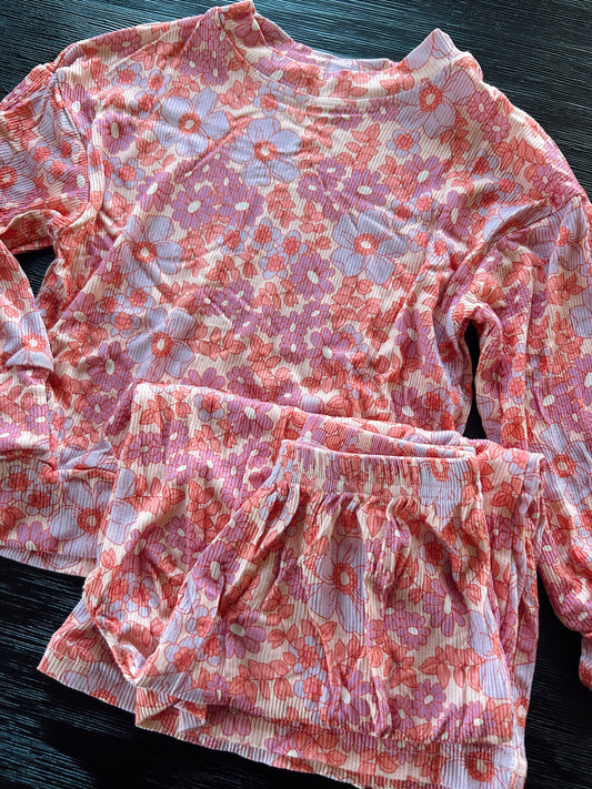 LOUNGE SET - VALENTINE FLORAL