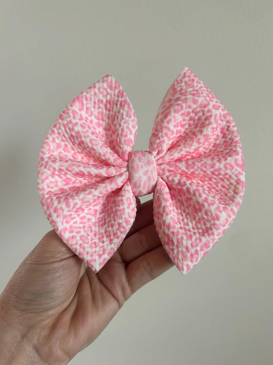 BIG CLIP - LIGHT PINK CHEETAH