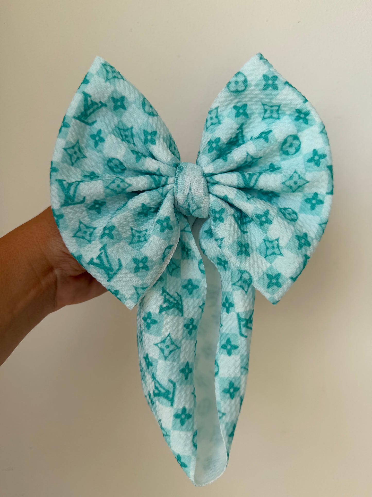 BABY REGULAR BOW- TURQUOISE BOUJEE CHECKERED