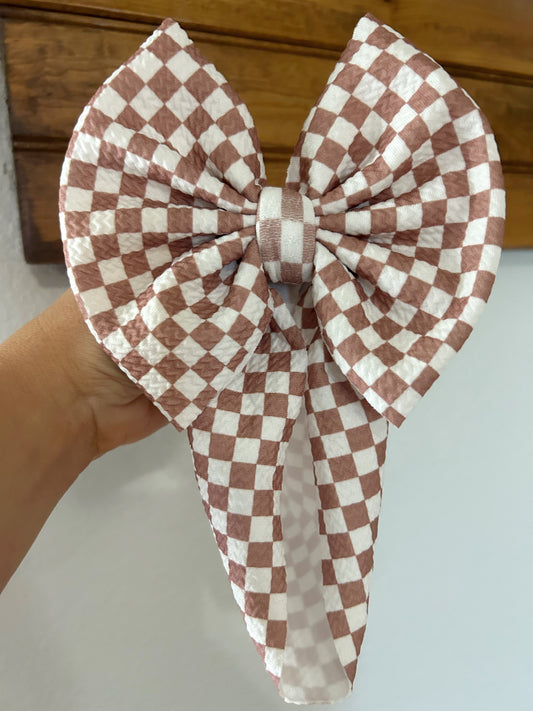 BOW -BROWN/WHITE CHECKERED
