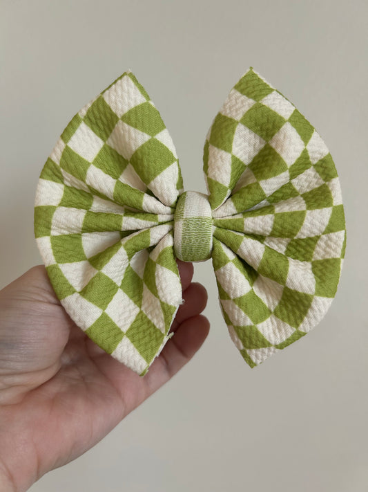 BIG CLIP - LIME GROOVY CHECKERED