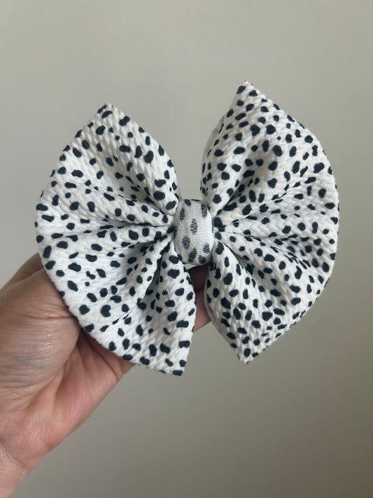 BIG CLIP - B/W SPECKS
