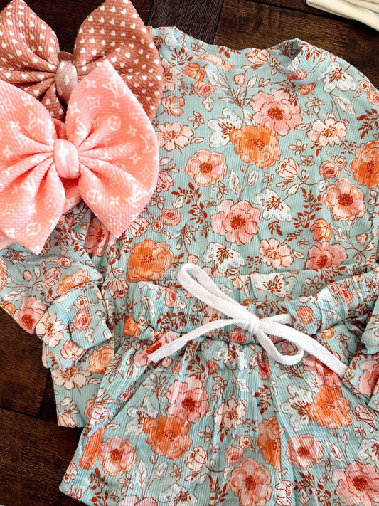 FLORAL LOUNGE SET