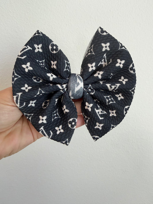 BIG CLIP BOW - BLACK BOUJEE