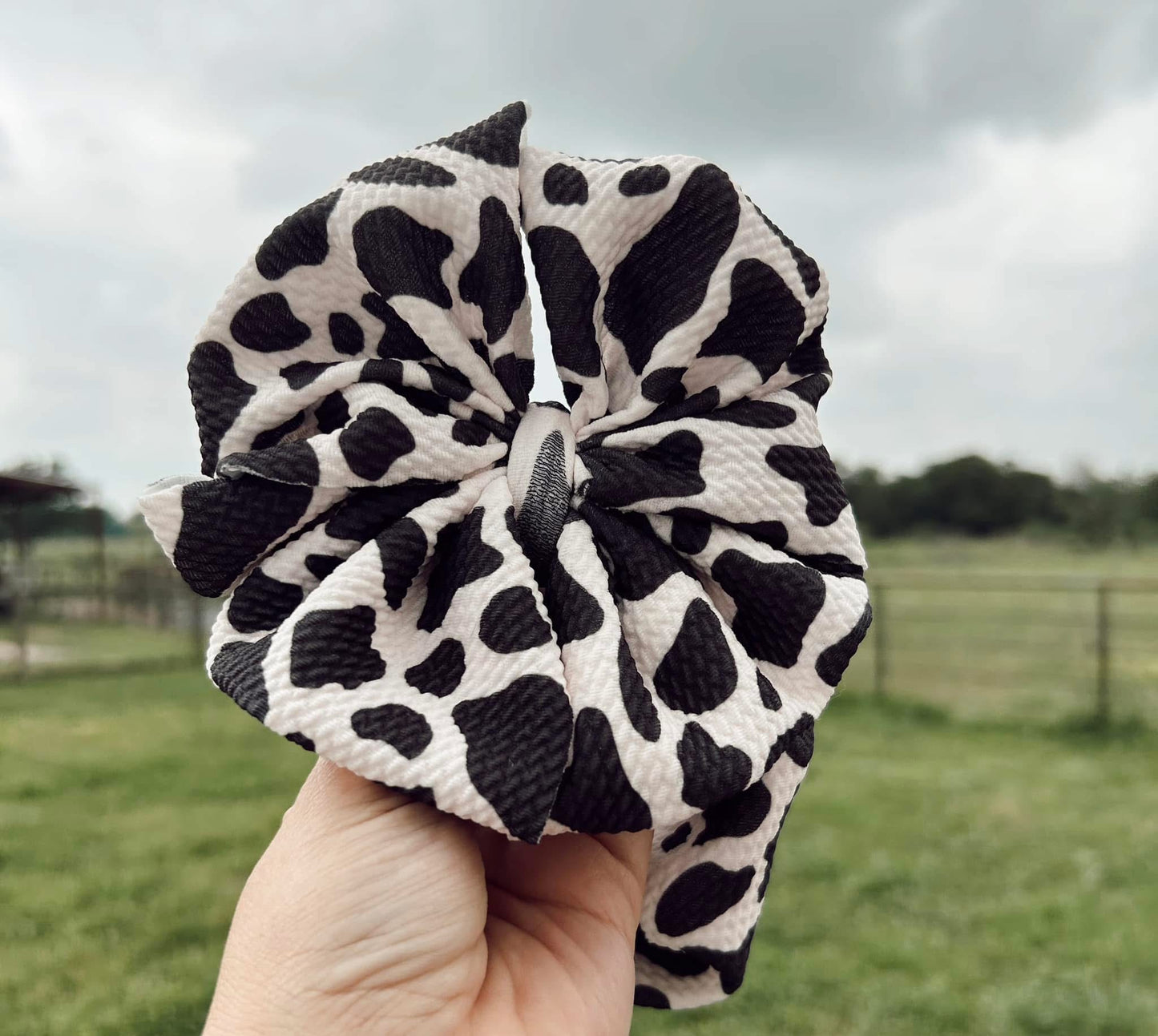 BOW - COW PRINT