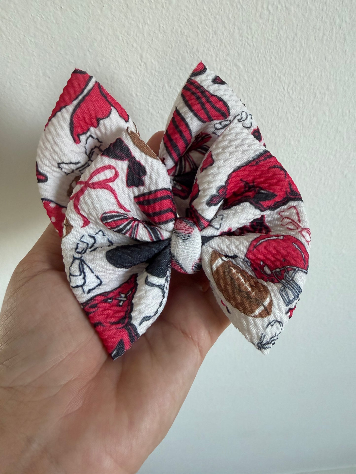 PIGGIES - RAZORBACKS & BOWS