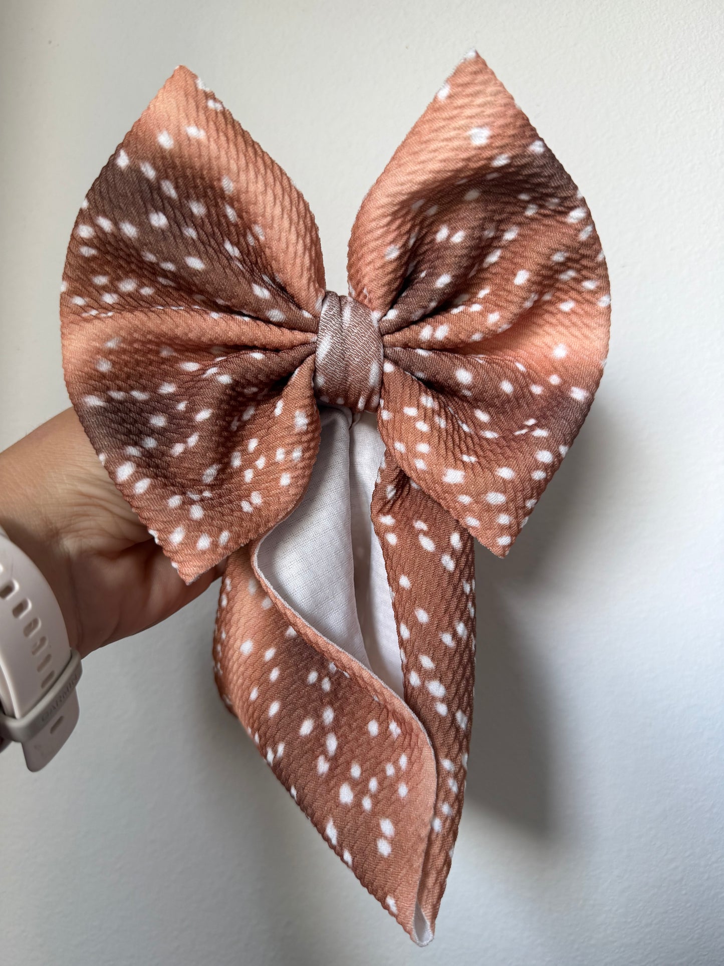 FAWN BOW