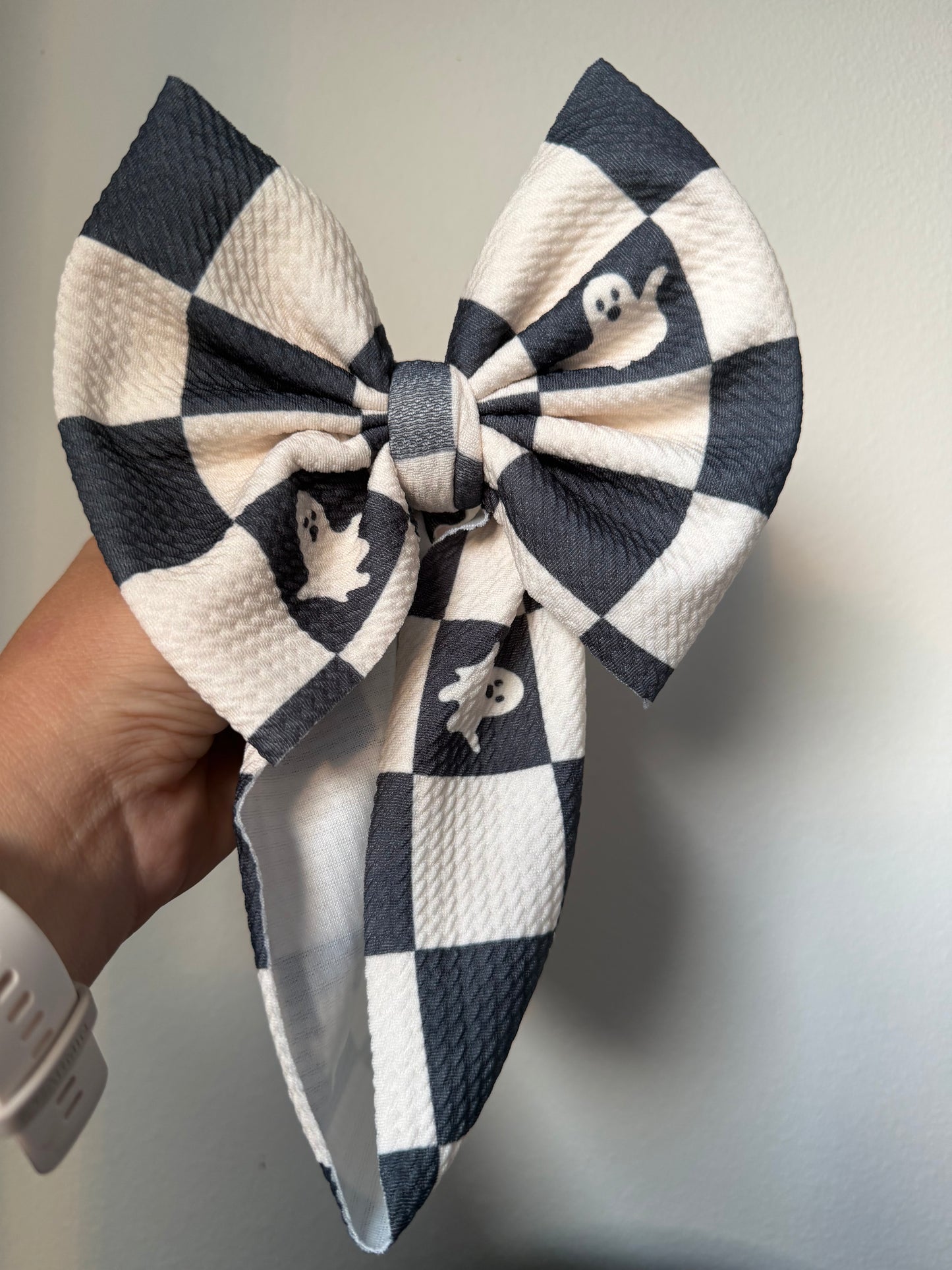 BOW -CHECKERED GHOST