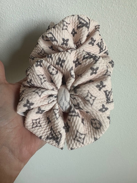 MESSY PIGGIE CLIPS - IVORY BOUJEE